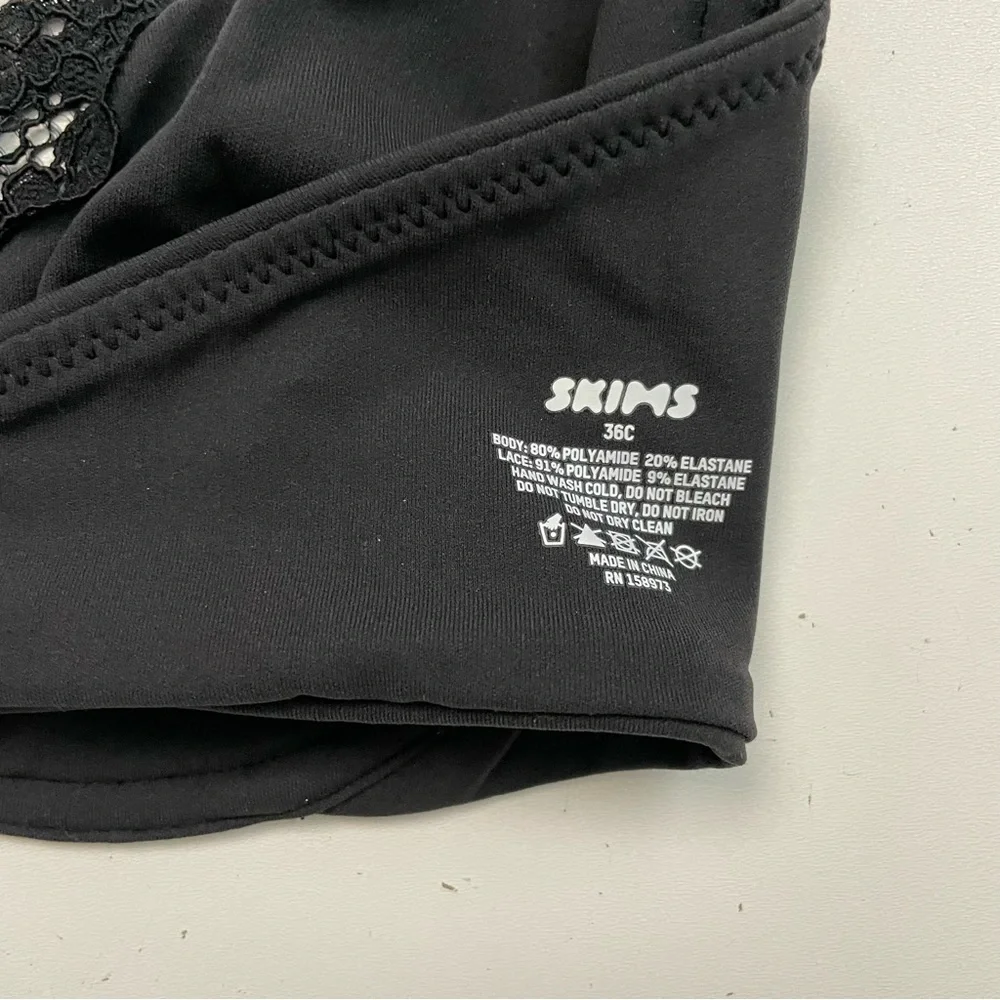 Skims Bra Fits Everybody Lace Unlined Scoop Underwire Adjustable Onyx Black - Picture 8 of 9